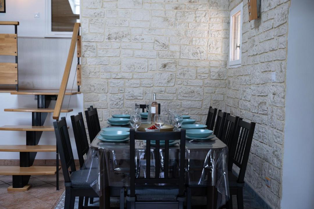 Photo of Kitchen in Mimet
