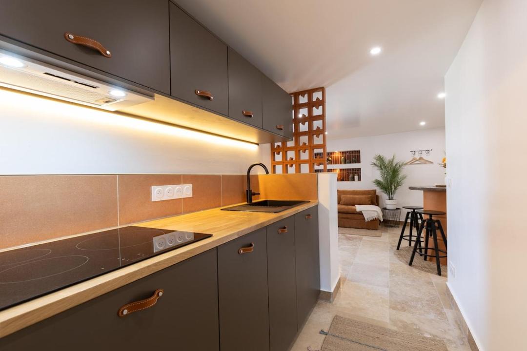 Photo of Kitchen in Apt