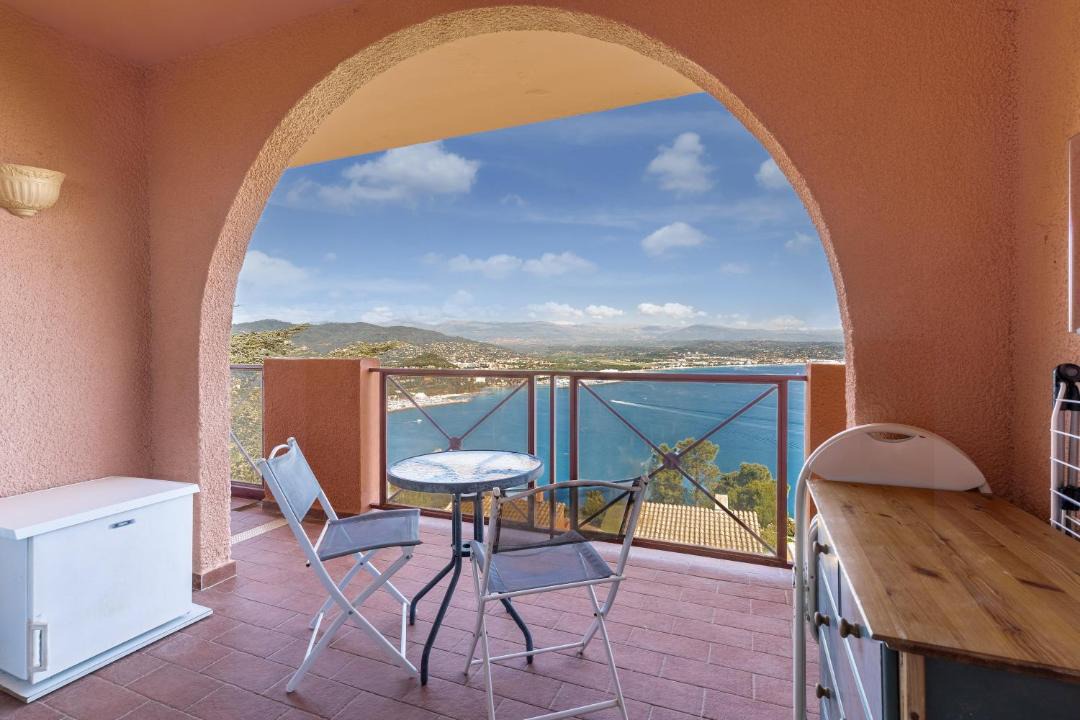 Photo of Patio Balcony in Theoule-Superieur