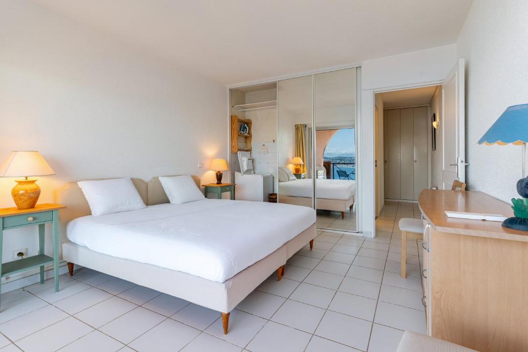 Photo of Bedroom in Theoule-Superieur