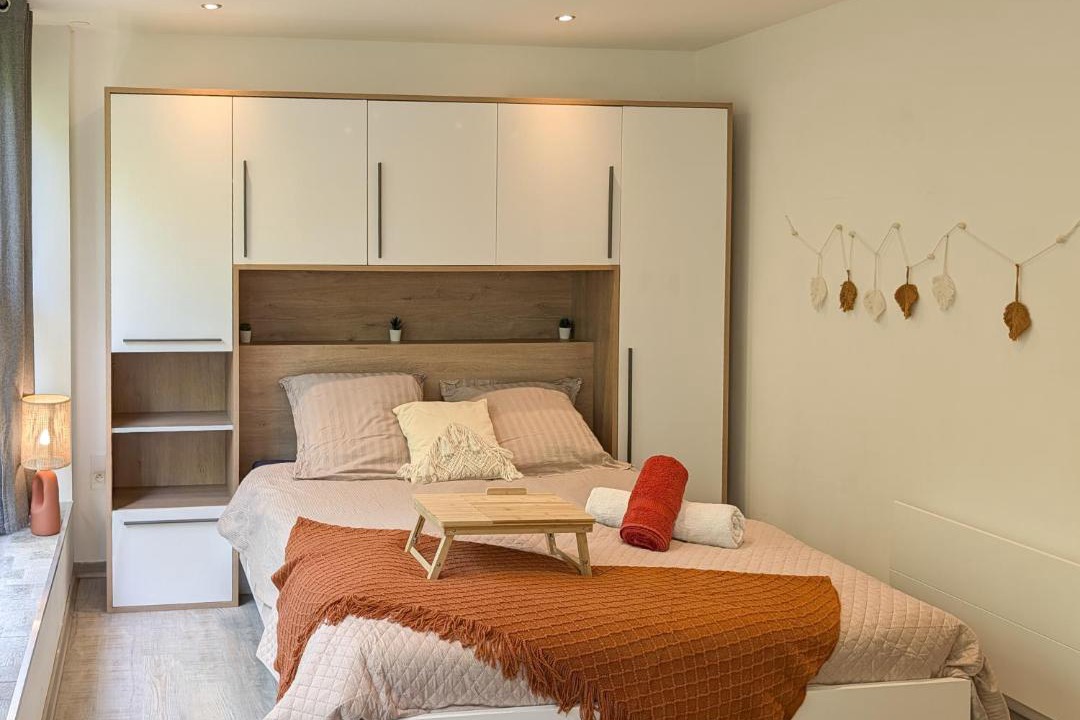 Photo of Bedroom in Gap