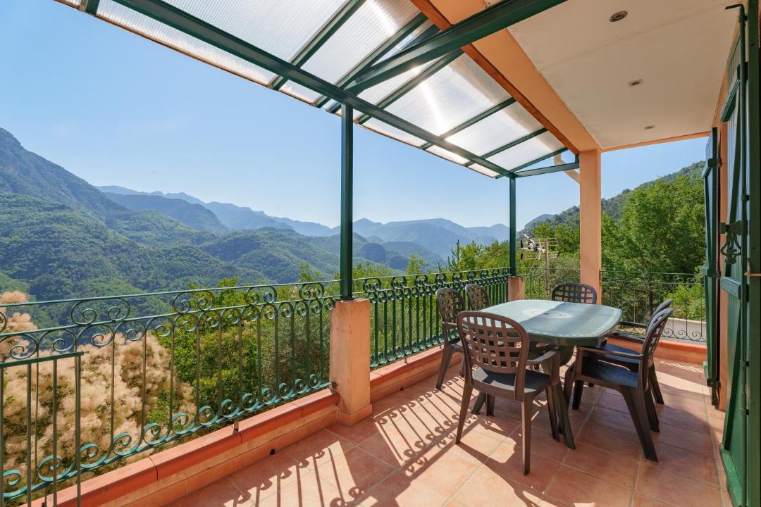 Photo of Patio Balcony in Tournefort