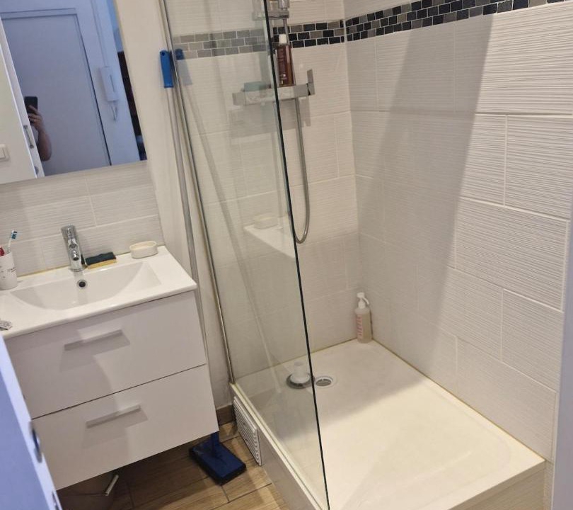 Photo of Bathroom in Baille