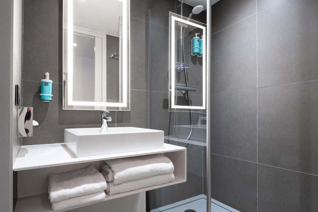 Photo of Bathroom in Antigone