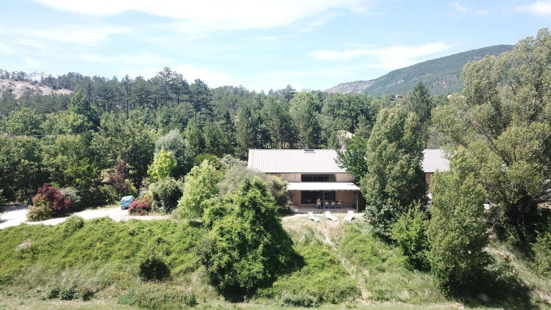 Photo of Others in Entrepierres