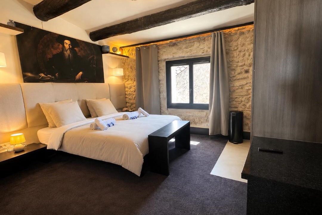 Photo of Bedroom in Salon-de-Provence