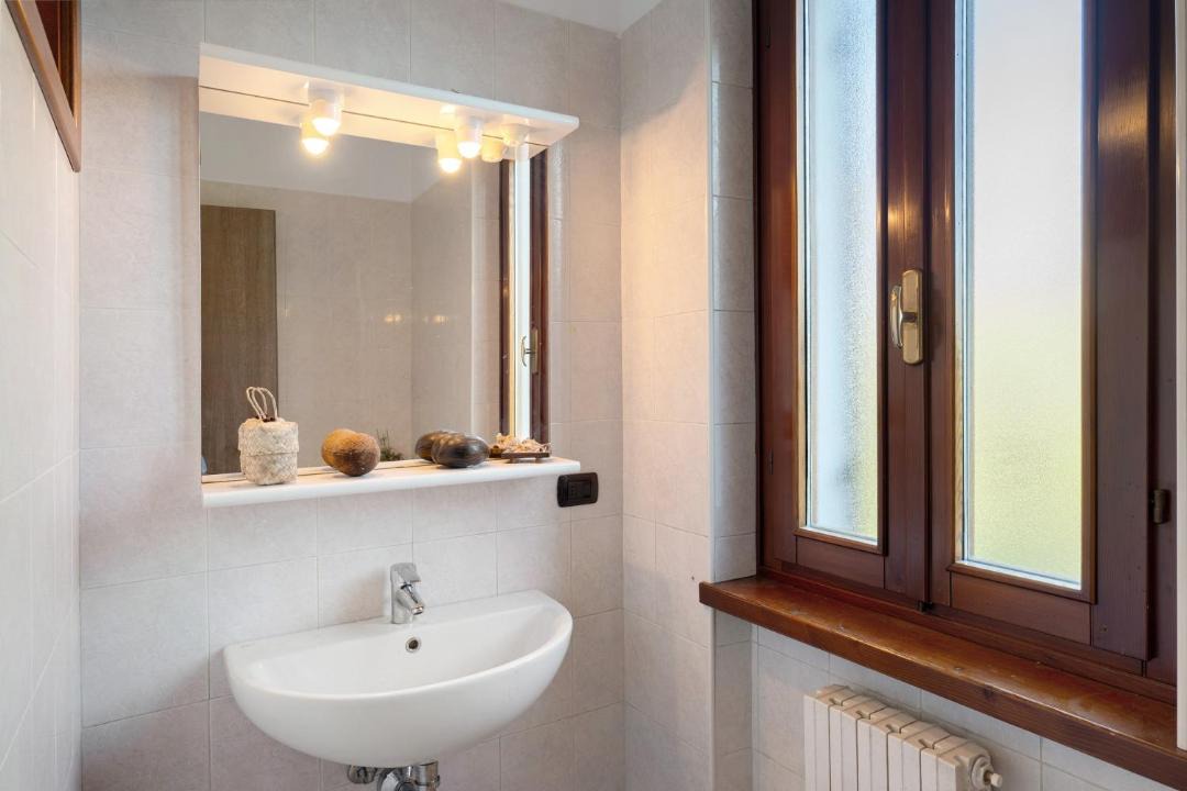 Photo of Bathroom in Corrubbio