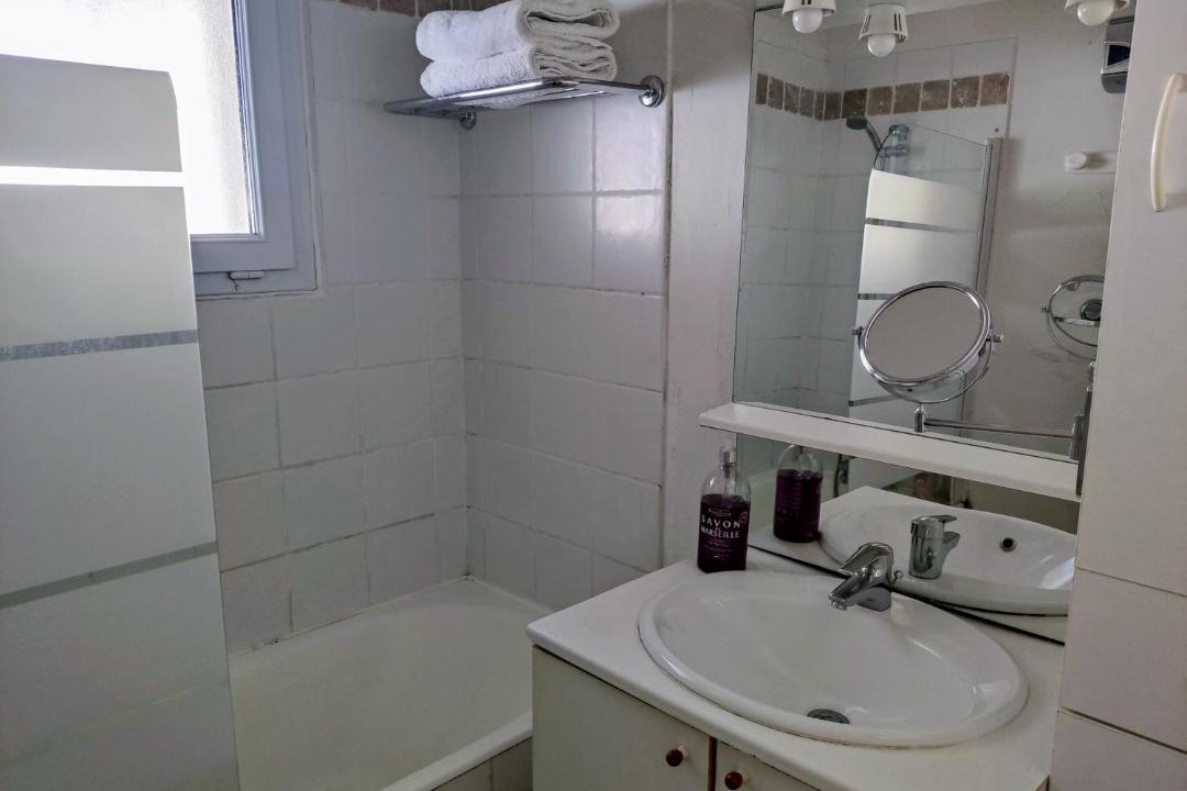 Photo of Bathroom in Sud
