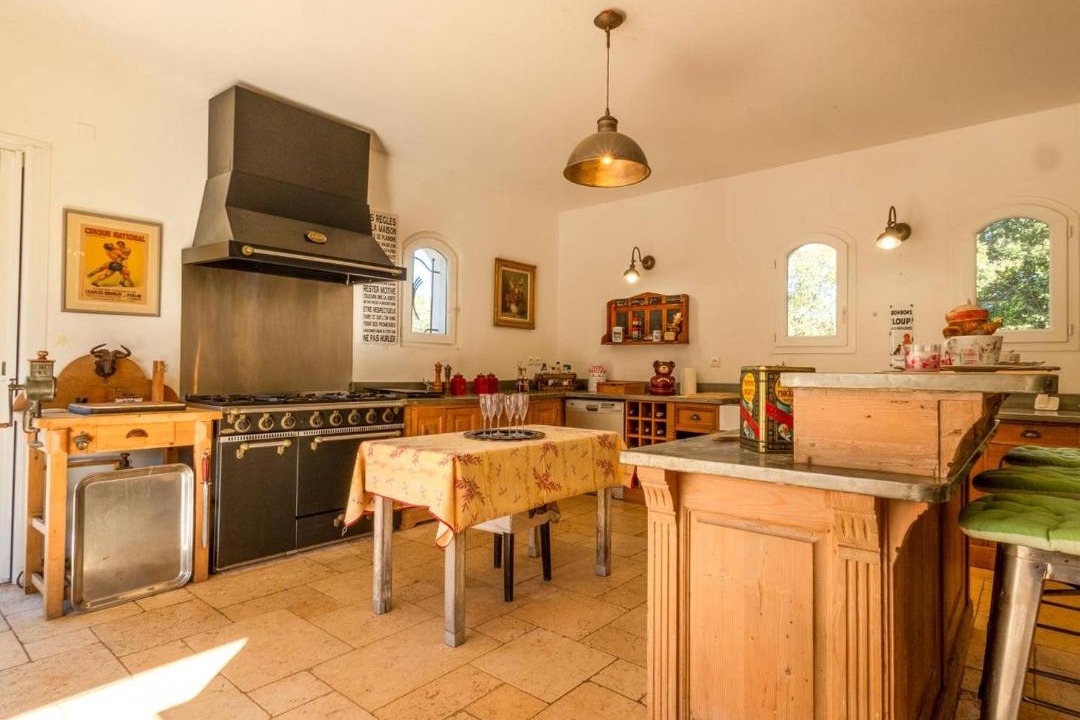 Photo of Kitchen in Bormes-Les-Mimosas
