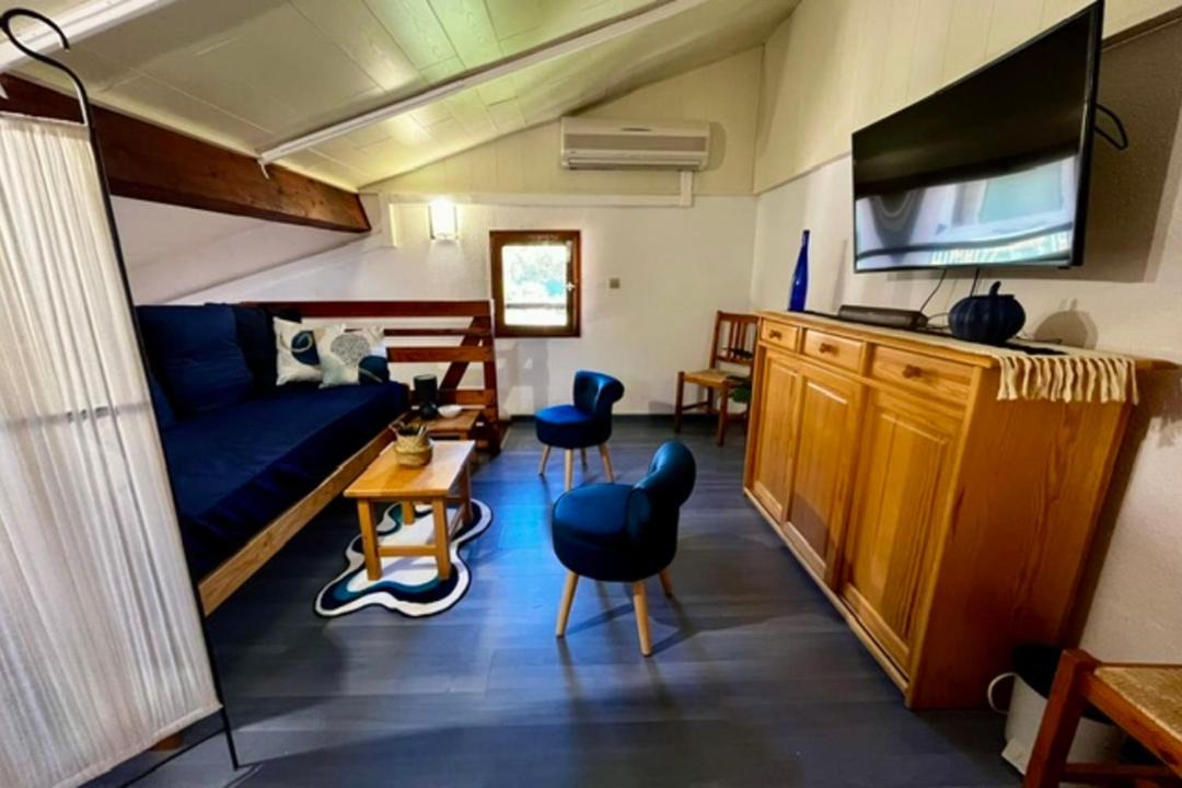 Photo of Bedroom in Cavalaire-sur-Mer