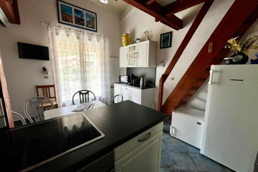 Photo of Kitchen in Cavalaire-sur-Mer