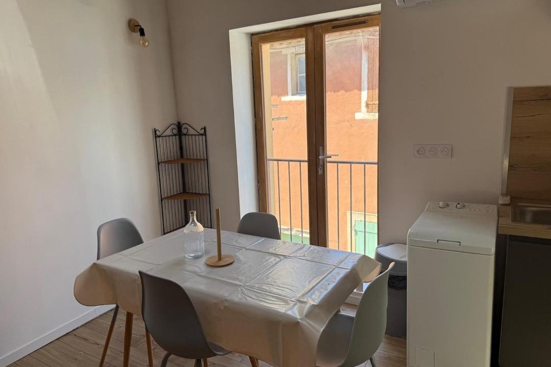 Photo of Kitchen in Cuxac-dʼAude