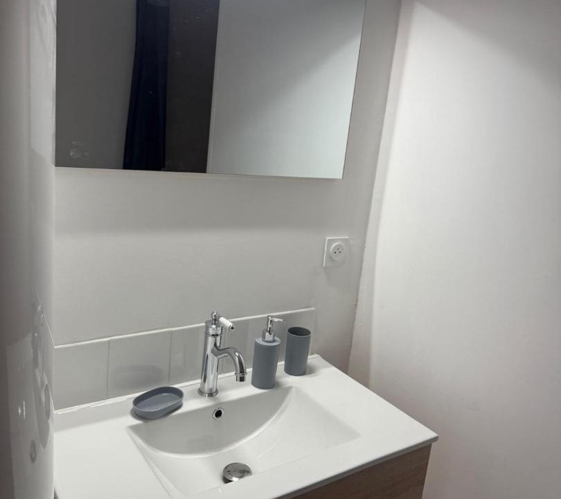 Photo of Bathroom in Cuxac-dʼAude