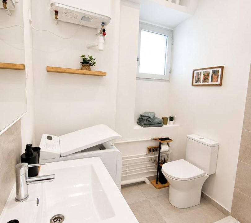 Photo of Bathroom in Volonne