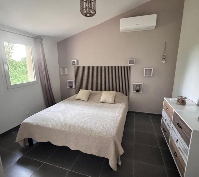 Photo of Bedroom in Arles