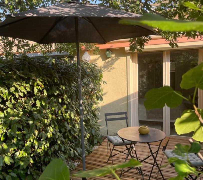 Photo of Patio Balcony in Sillans-la Cascade