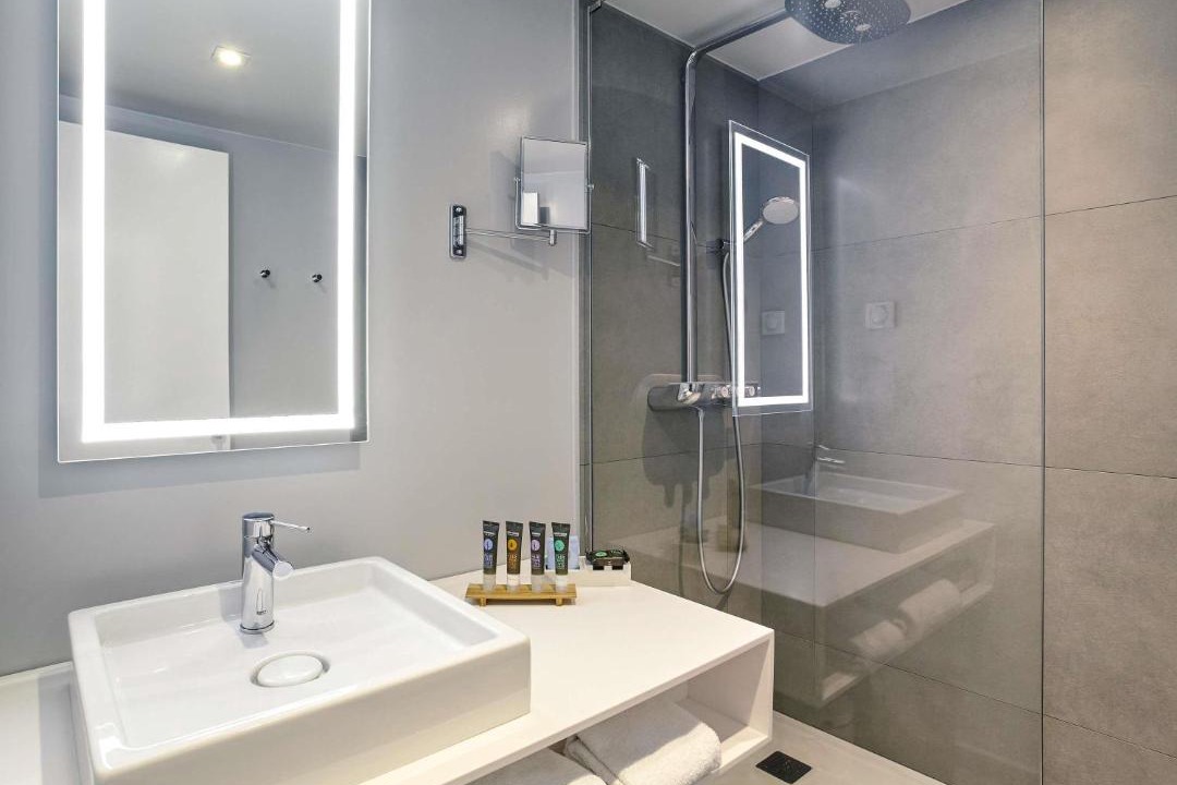 Photo of Bathroom in Aiguerelles