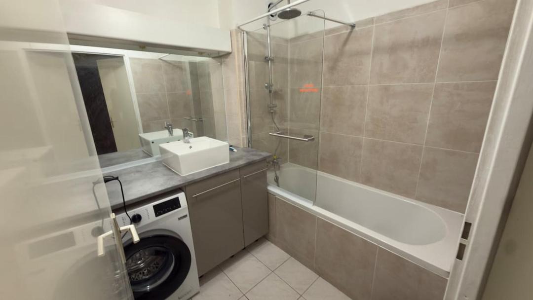Photo of Bathroom in Aix-en-Provence