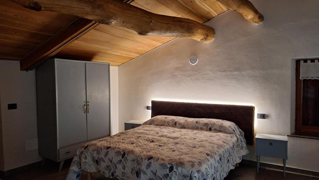 Photo of Bedroom in Ostana