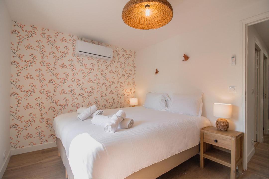 Photo of Bedroom in Bouc-Bel-Air