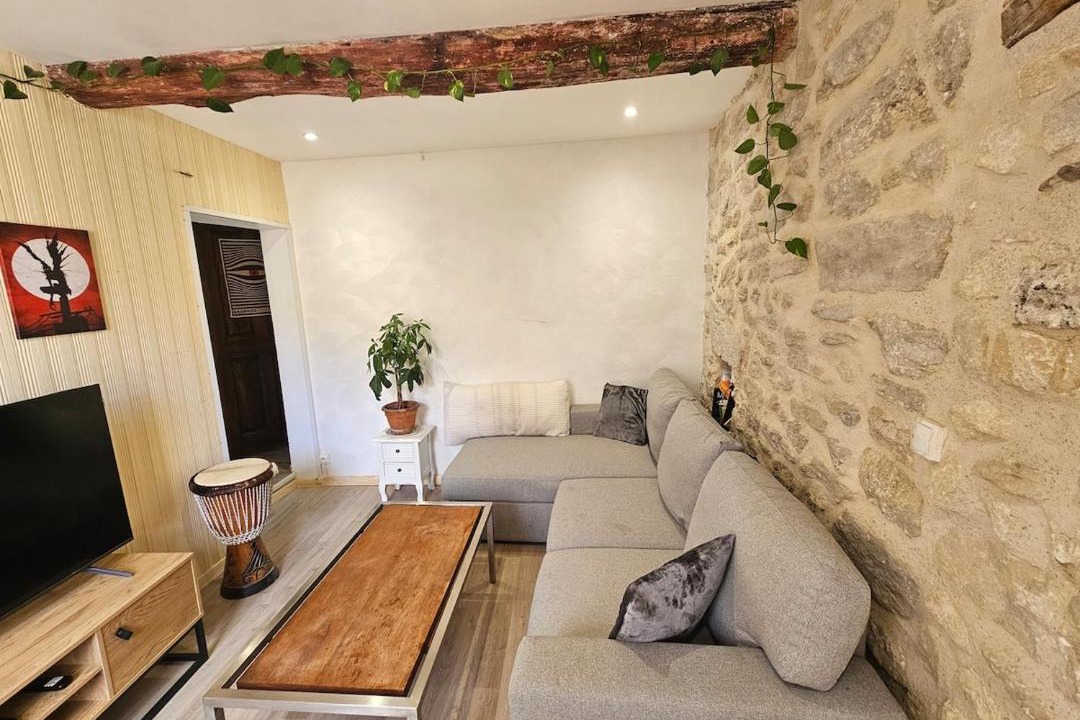 Photo of Livingroom in Auribeau