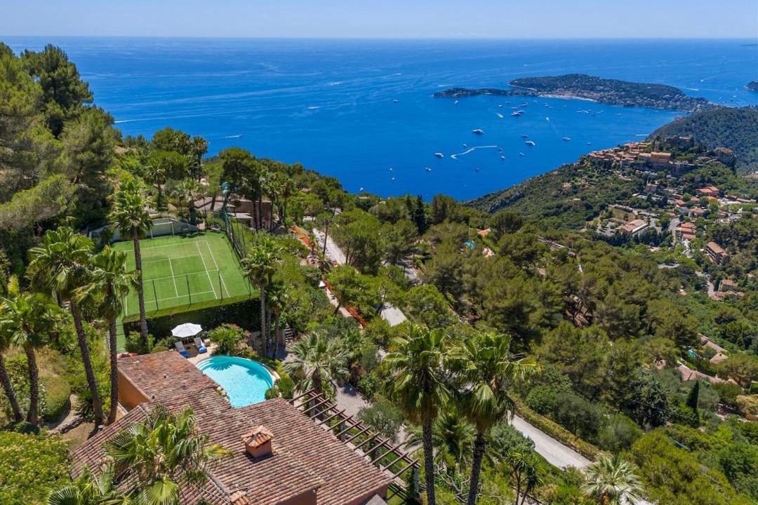 Photo of Others in Eze