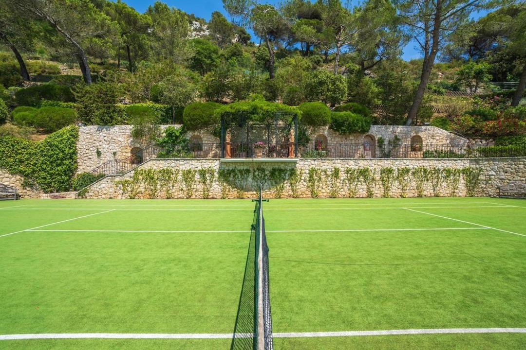Photo of Others in Eze