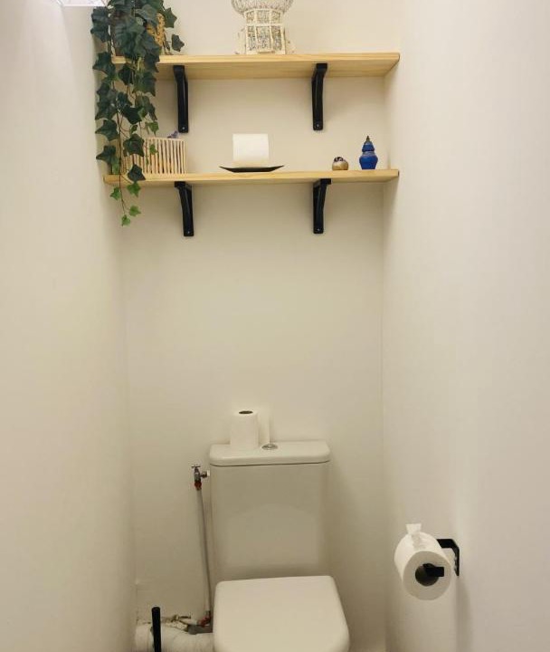 Photo of Bathroom in Les Baux-de-Provence
