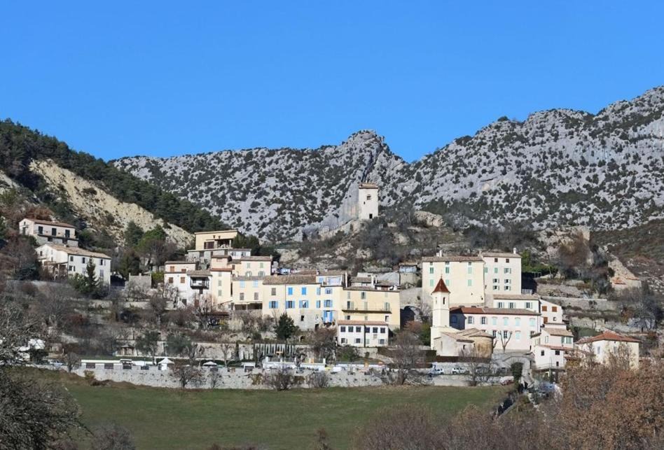 Photo of Buildings in La Penne