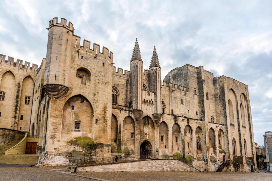 Photo of Buildings in Avignon City Centre