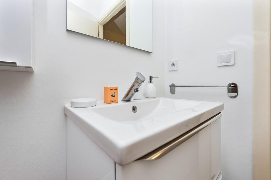 Photo of Bathroom in Menton