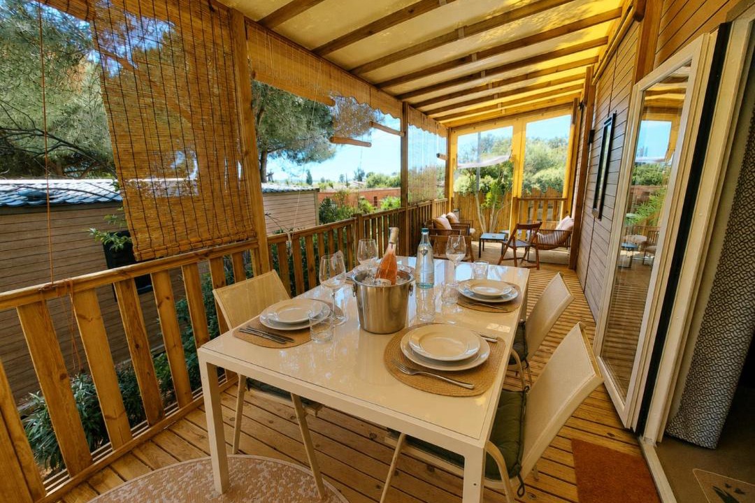 Photo of Patio Balcony in La Crau