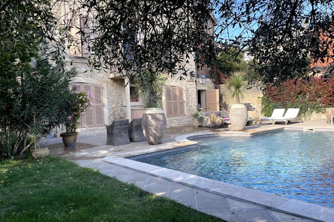Photo of Others in Pierrevert