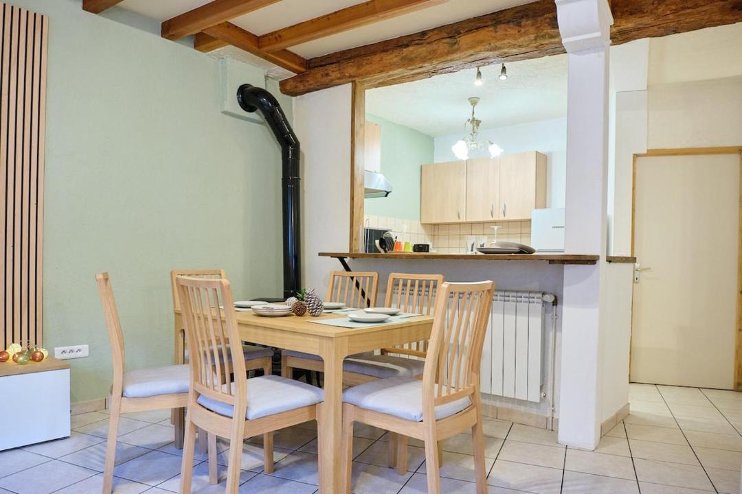 Photo of Kitchen in Saint-Crepin