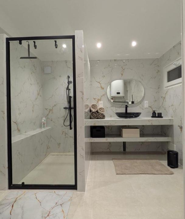 Photo of Bathroom in Istres