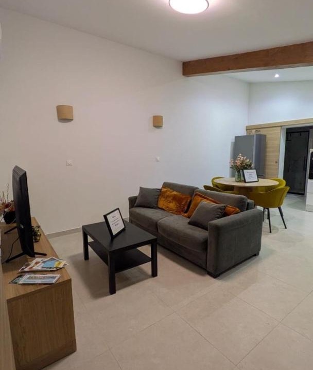 Photo of Livingroom in Istres