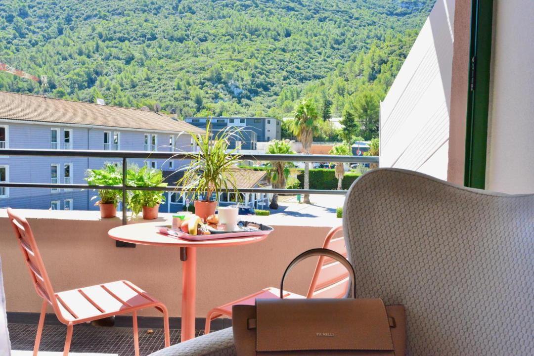 Photo of Patio Balcony in Gemenos