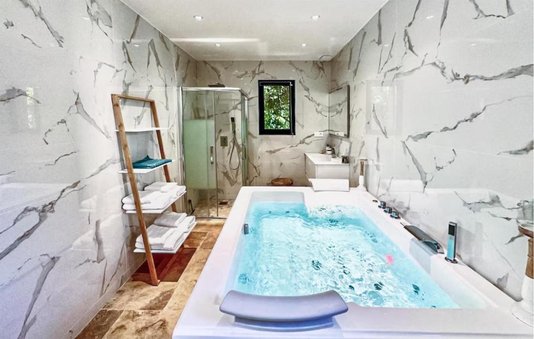 Photo of Bathroom in Paluds de Noves