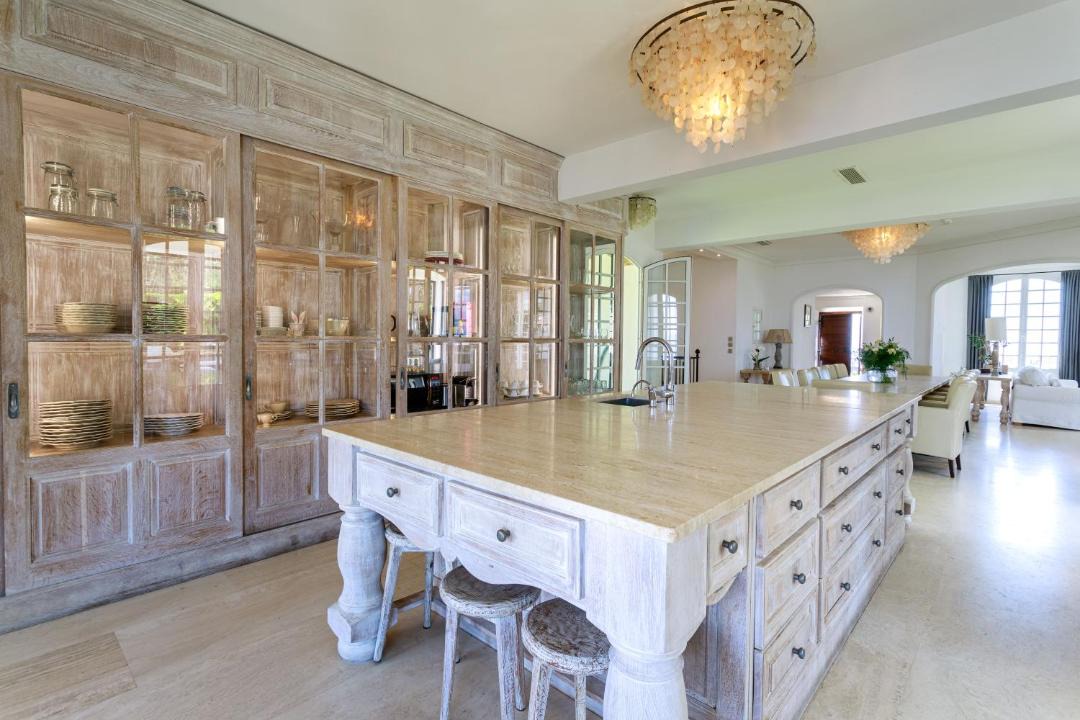 Photo of Kitchen in California - Pezou
