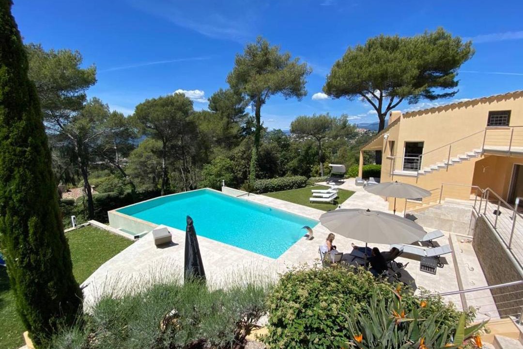 Photo of Others in Mougins
