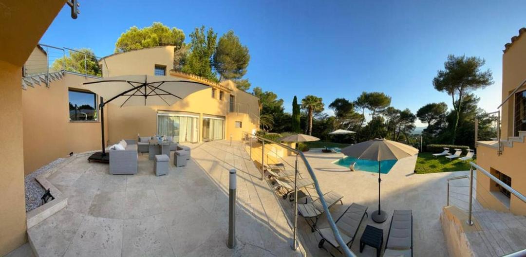 Photo of Others in Mougins