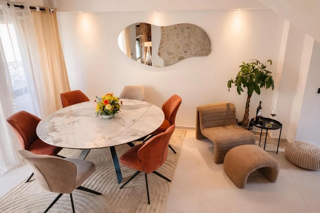 Photo of Livingroom in Mougins