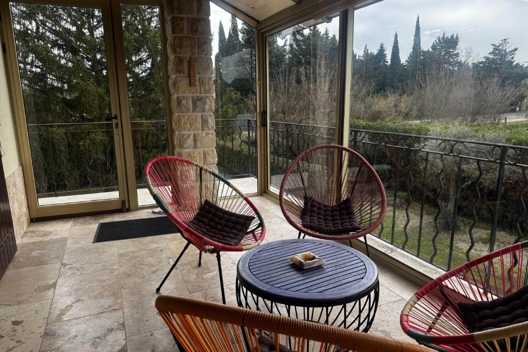 Photo of Patio Balcony in Eygalieres