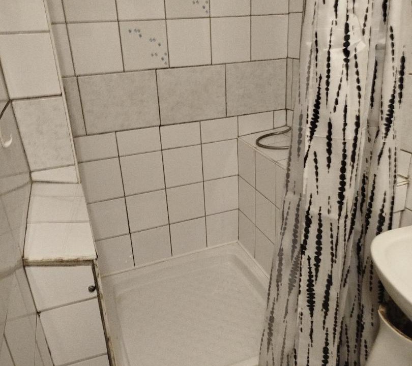 Photo of Bathroom in Montfavet