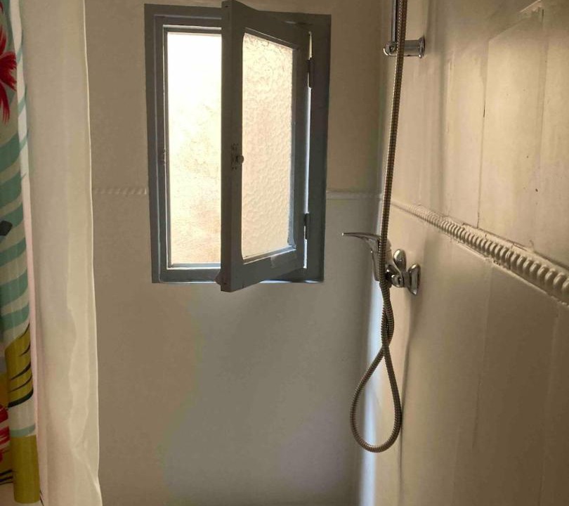 Photo of Bathroom in Avignon City Centre