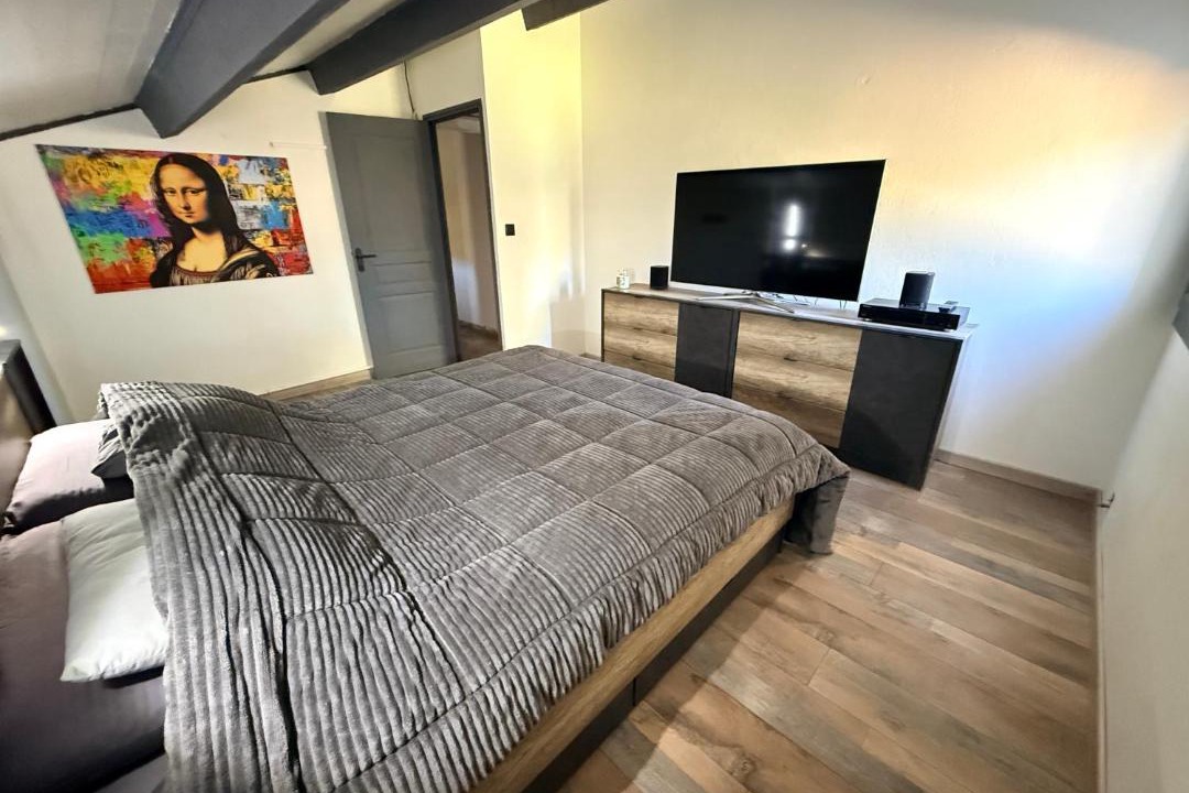 Photo of Bedroom in Beaucaire