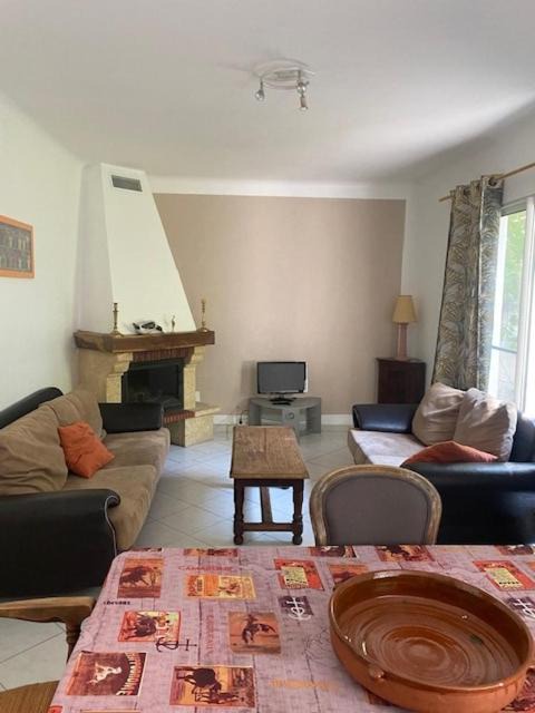 Photo of Livingroom in Arles