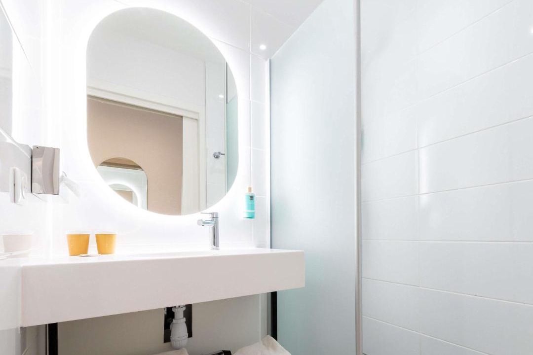 Photo of Bathroom in Antigone