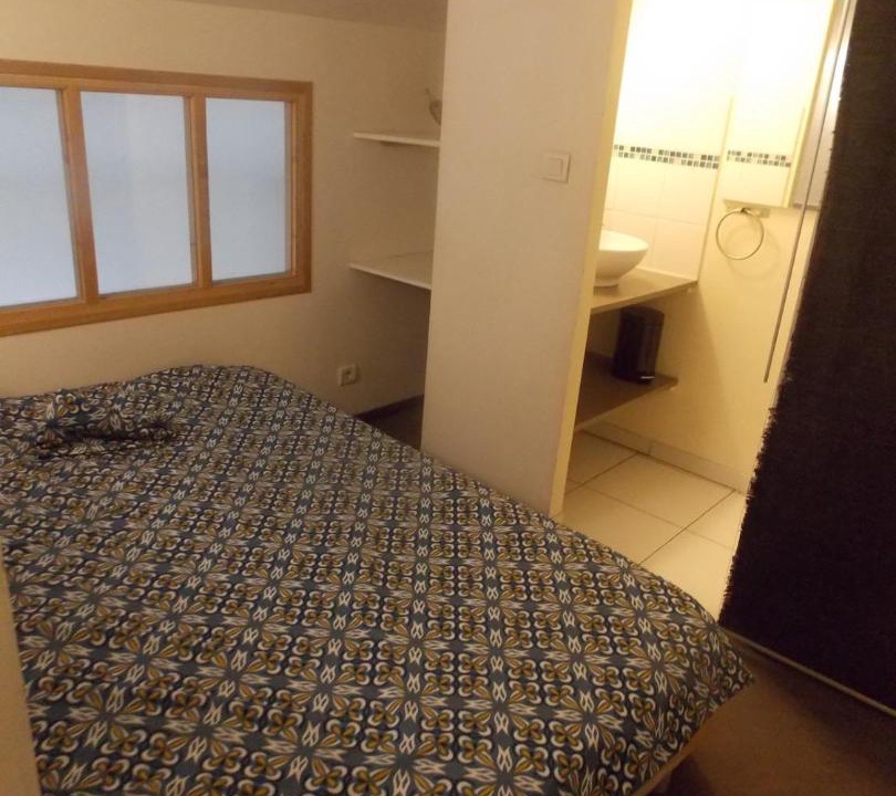 Photo of Bedroom in Avignon City Centre