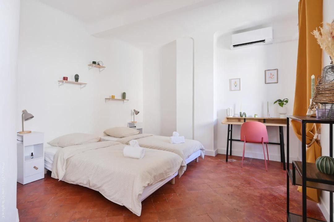 Photo of Bedroom in Gemenos